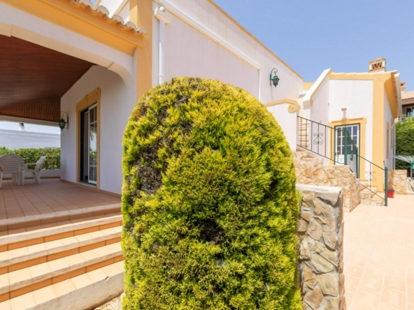 Beautiful 3-bedroom villa in Porto Dona Maria to rent