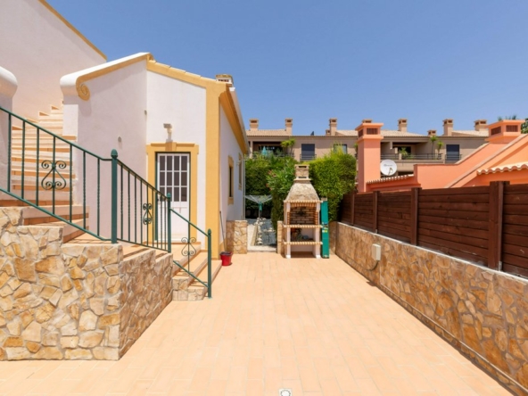 Beautiful 3-bedroom villa in Porto Dona Maria to rent