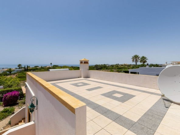 Beautiful 3-bedroom villa in Porto Dona Maria to rent